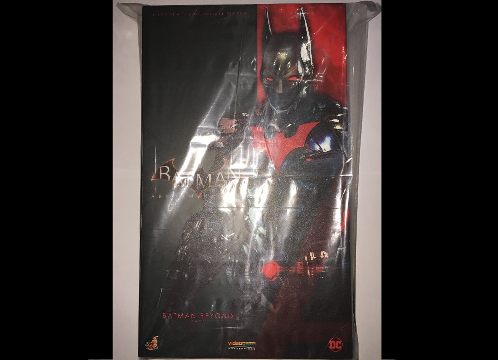Hot Toys VGM39 BATMAN: ARKHAM KNIGHT 1/6 BATMAN BEYOND