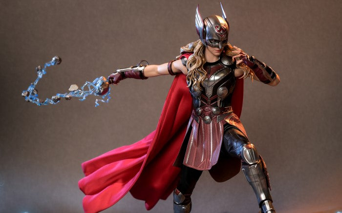 Hot Toys MMS663 Thor: Love and Thunder - 1/6th scale Mighty Thor Collectible Figure